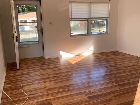 4th image of 5618 13th Ave S