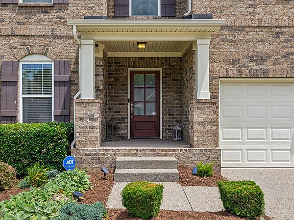 4th image of 7609 Kemberton Dr E