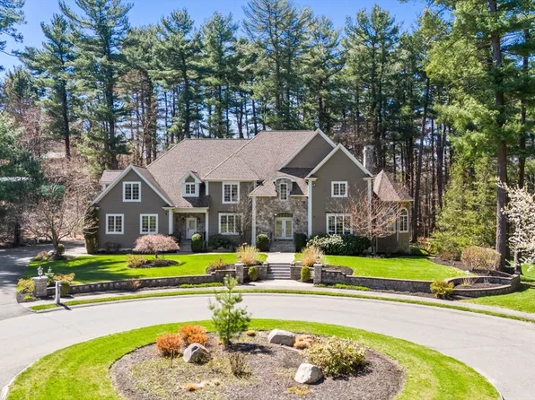 6 Joseph Ln, Lynnfield, MA 01940