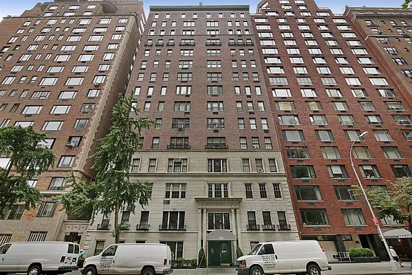 Sold by Corcoran | media 7