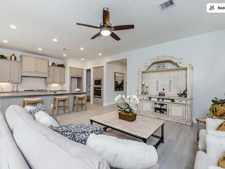 16606 W Salmon River Cir — Photo 16