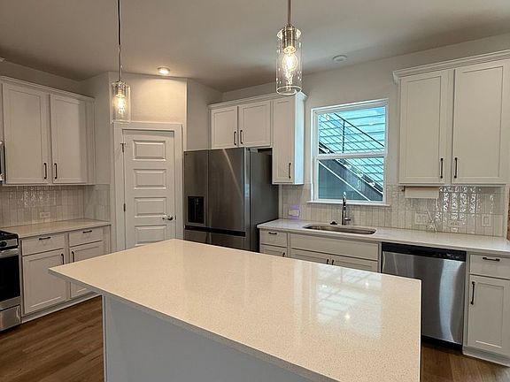 2nd image of 6414 Cowman Way