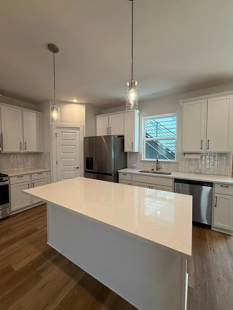 Building Photo - 6414 Cowman Way
