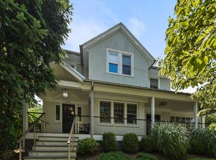 472 Manor Ln, Pelham, NY 10803