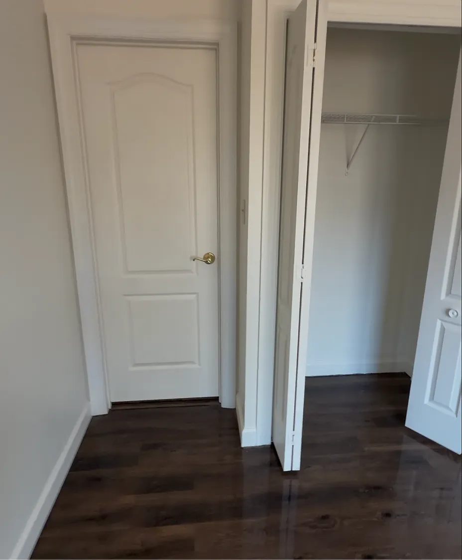 2 bed, 1352 sqft, $2,195 — Photo 4