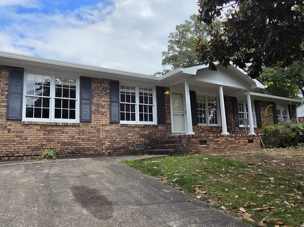3225 Clairmont Ave, Macon, GA 31204