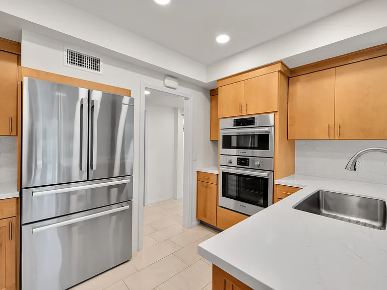 1833 S Araby Dr #9 — Photo 10