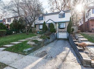 13922 Coolidge Ave, Jamaica, NY 11435