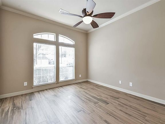 4th image of 2133 Winding Springs Dr
