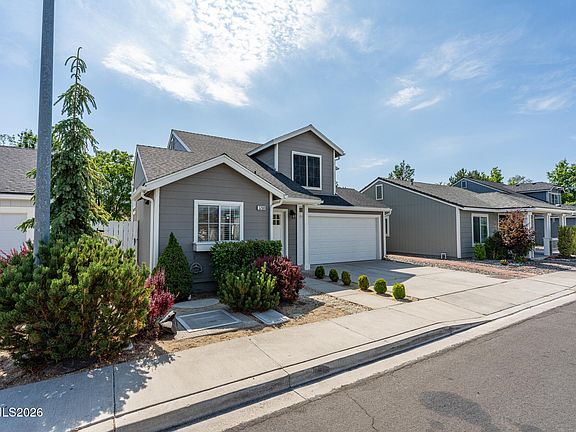 2nd image of 3268 Rose Vista Dr