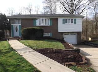 274 Everglade Dr, Pittsburgh, PA