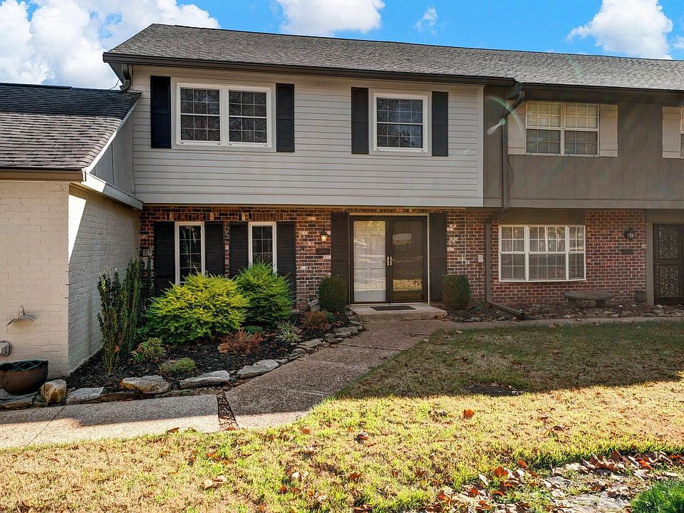 1st image of 1693 Hobbits Glen Dr #27