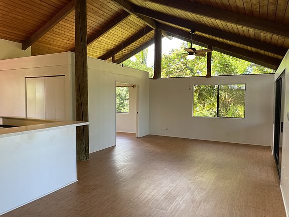 4th image of 825 Kumulani Dr