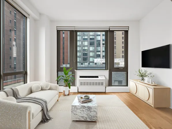 44-15 Purves Street image 1 of 9