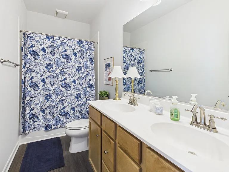 5931 Laurel Bed Ln #B — Photo 30