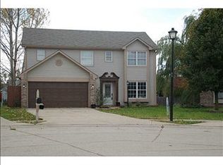 11 Sycamore Ct, New Whiteland, IN
