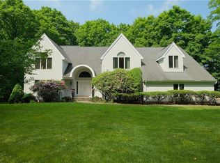 53 Random Farms Cir, Chappaqua, NY 10514