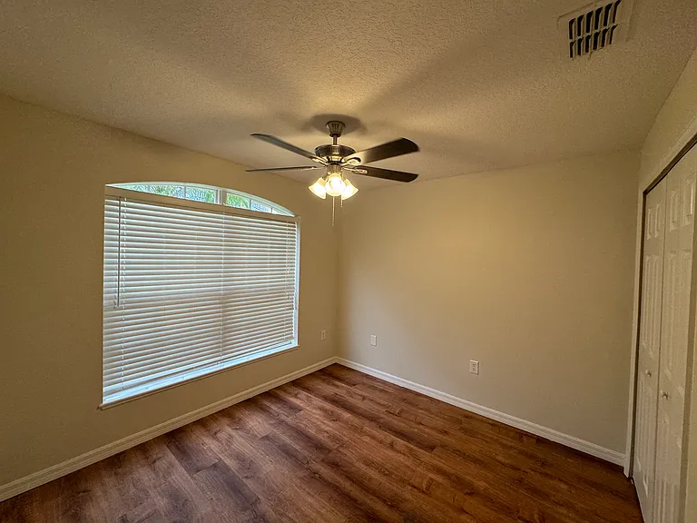 4760 Summerfield Cir — Photo 6