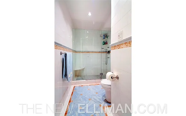 Sold by Douglas Elliman | media 32