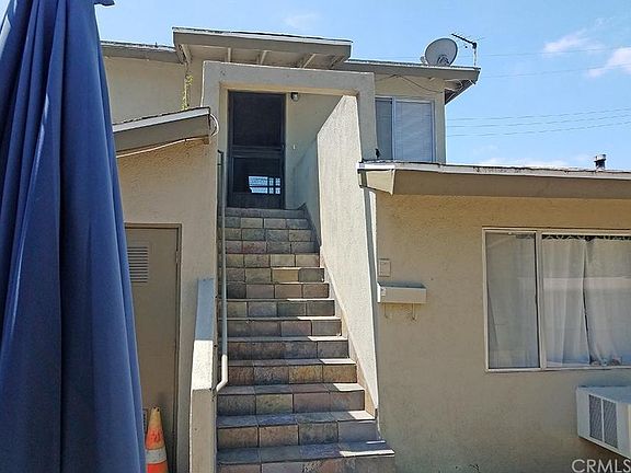 4th image of 2036 E Wilshire Ave APT D