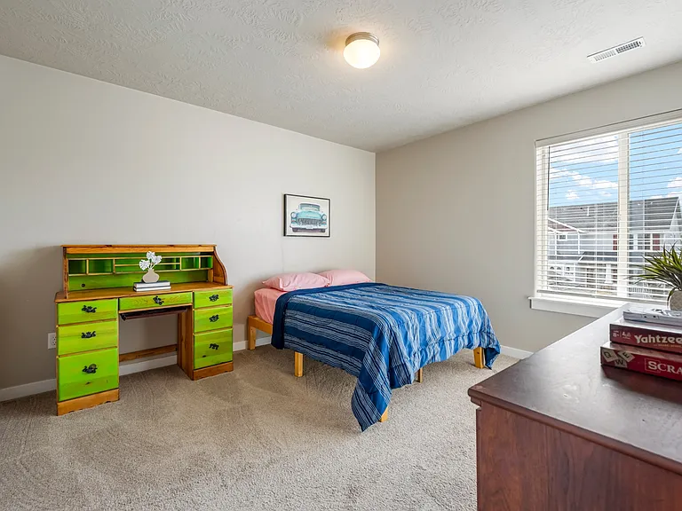 15648 Cumulus Way — Photo 32