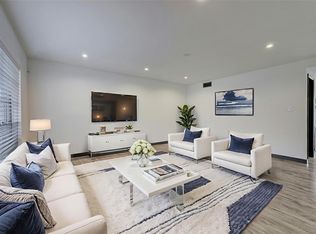 6326 Chevy Chase Dr #13, Houston, TX 77057