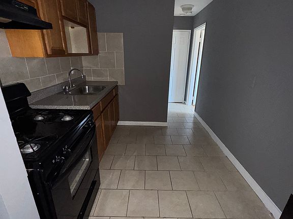 2nd image of 104 Montclair Ave #12G