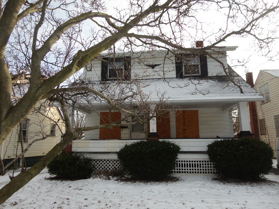 1st image of 349 Hilton Ave