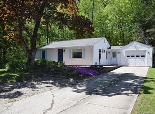 25 Cook Dr, Bolton, CT 06043