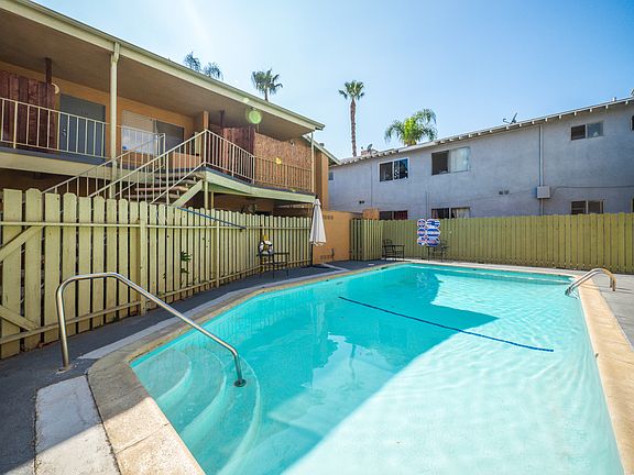 2nd image of 20353.5 Saticoy St #8