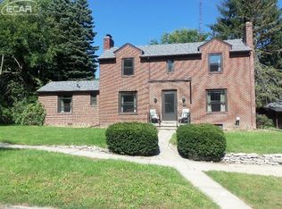 120 W Spring St, Vassar, MI 48768