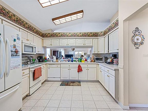 4th image of 18127 Breland Dr