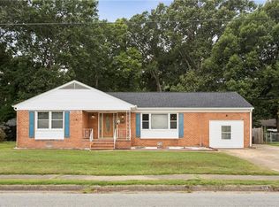 216 Watkins Dr, Hampton, VA 23669