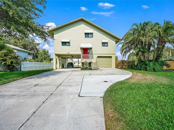 3924 Beach Dr SE, Saint Petersburg, FL 33705