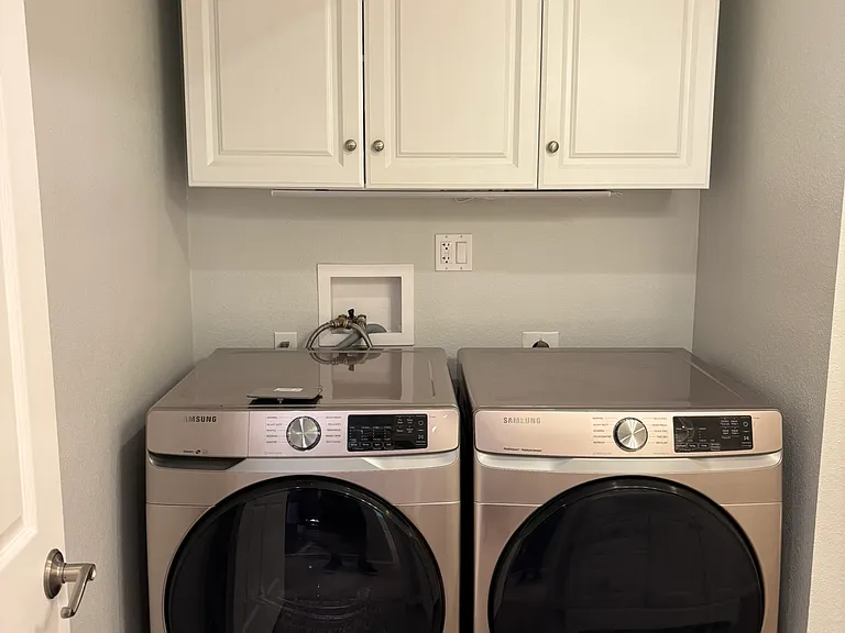 Downstairs Laundry/Bathroom