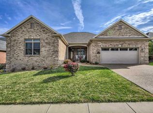 4590 Fieldcrest Place Cir, Newburgh, IN 47630