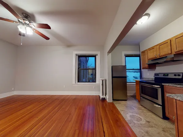 33 Longwood Ave #1, Brookline, MA 02446