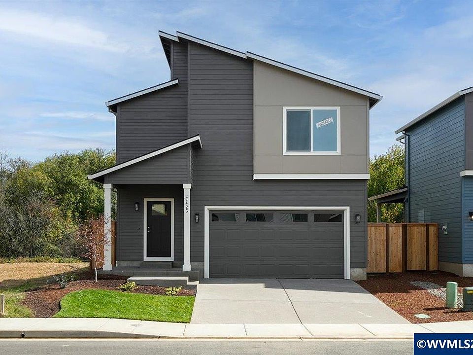 1st image of 7423 SE Berg Dr