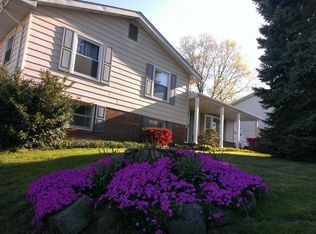 1300 E Iberia Rd, Sterling, VA 20164