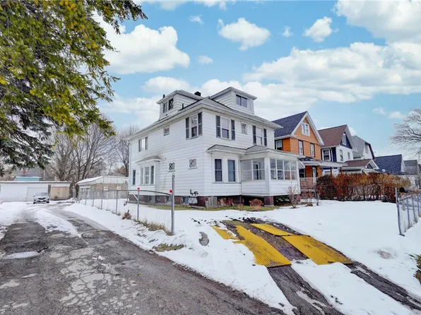 328 NE Durnan St, Rochester, NY 14621