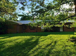 1377 Fox Ln, Moneta, VA 24121