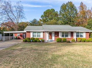 725 Green Ridge Rd, Montgomery, AL 36109