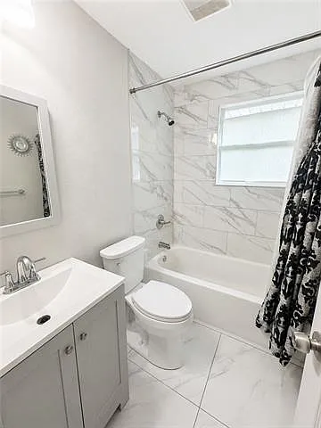 6067 Dorothea St — Photo 10