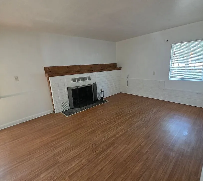 879 Emerald Bay Rd