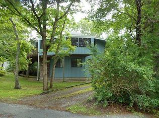 25 Lakewood Rd, Sagamore Beach, MA 02562