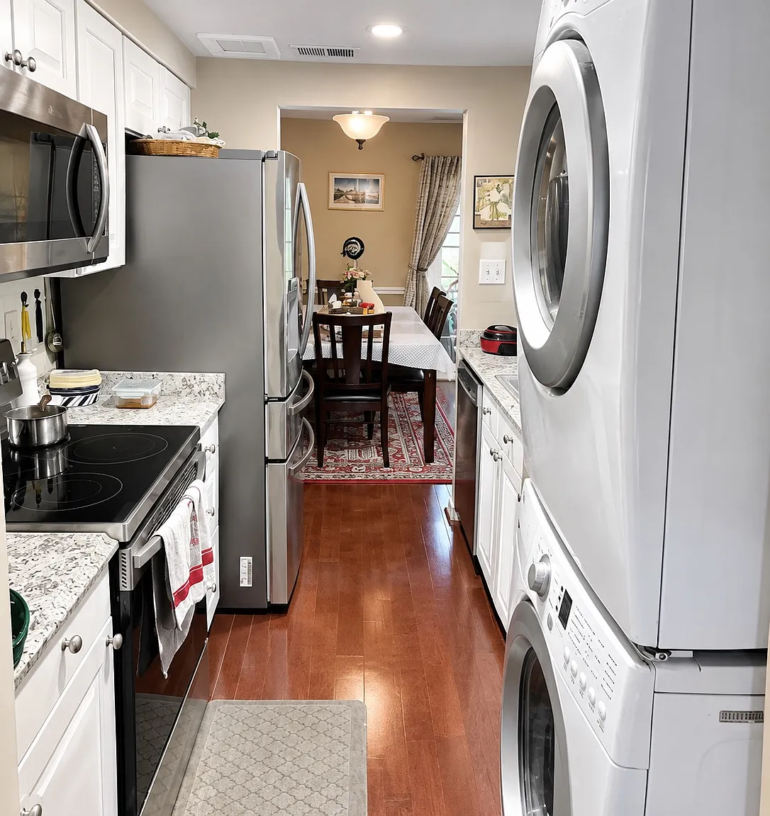 2190 Monaghan Dr — Photo 3