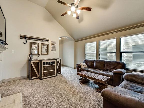 4th image of 1229 Sweetgum Dr