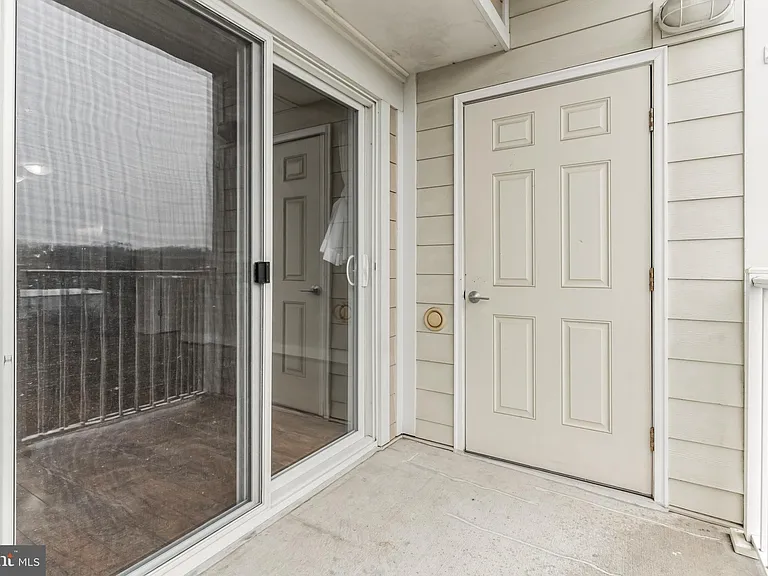 6301 Edsall Rd #521 — Photo 17