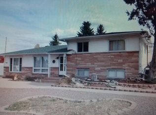 955 Sun Valley Dr, Cheyenne, WY 82001