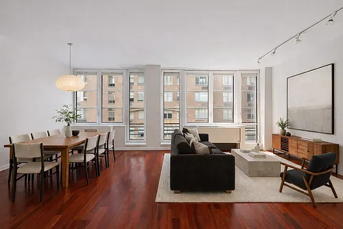 125 W 21st St #5B Photo 1